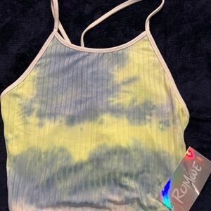 NWT Romwe Tie Back Crop Top Size M (more like a Small)